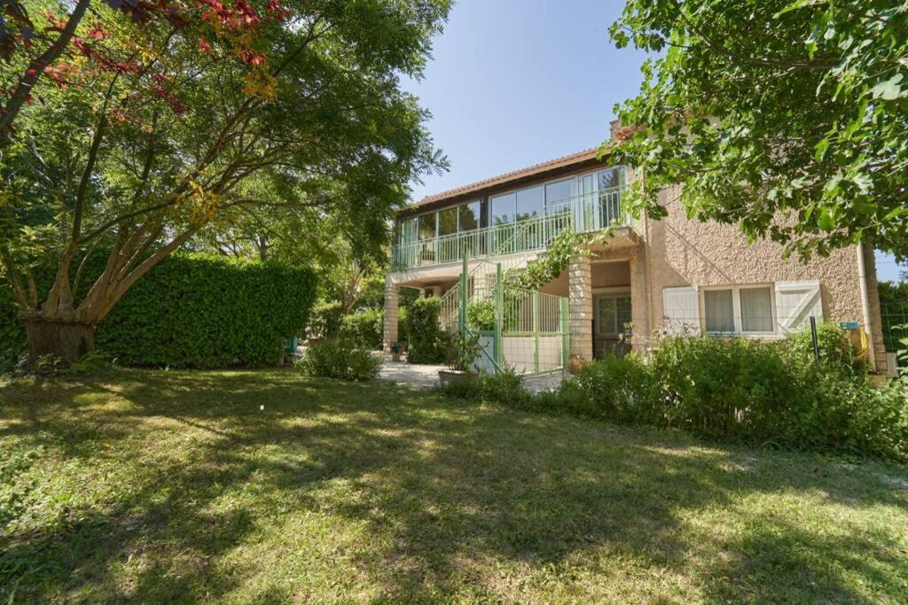 Villa Au Calme Jardin Et Piscine Couverte En Hiver