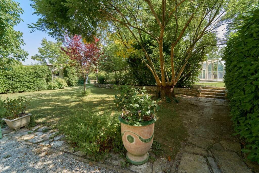 Villa Au Calme Jardin Et Piscine Couverte En Hiver