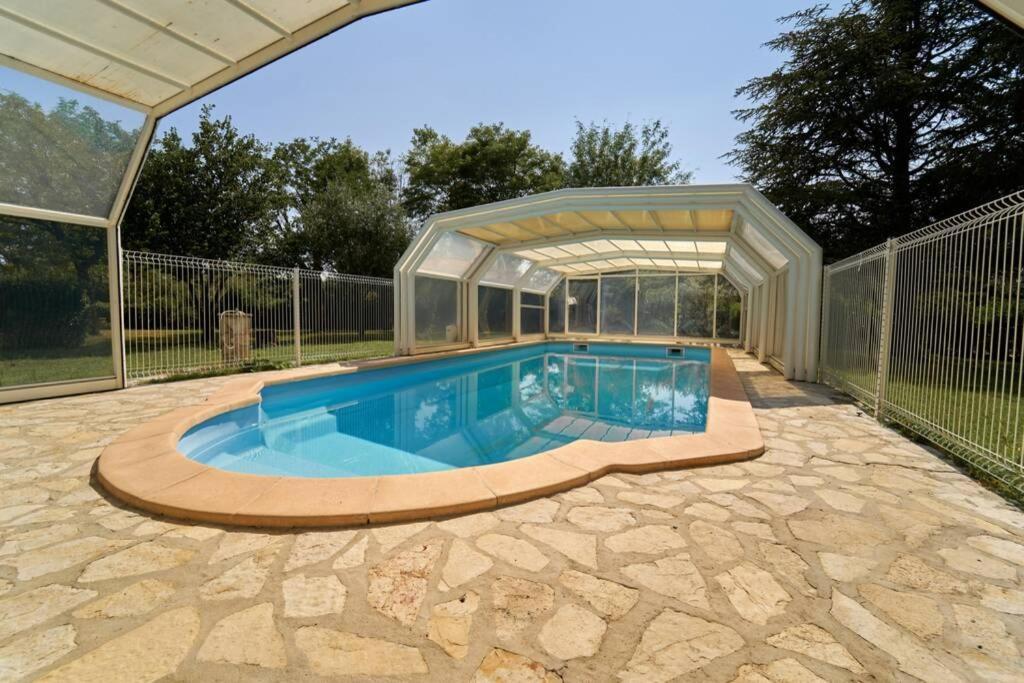 Villa Au Calme Jardin Et Piscine Couverte En Hiver
