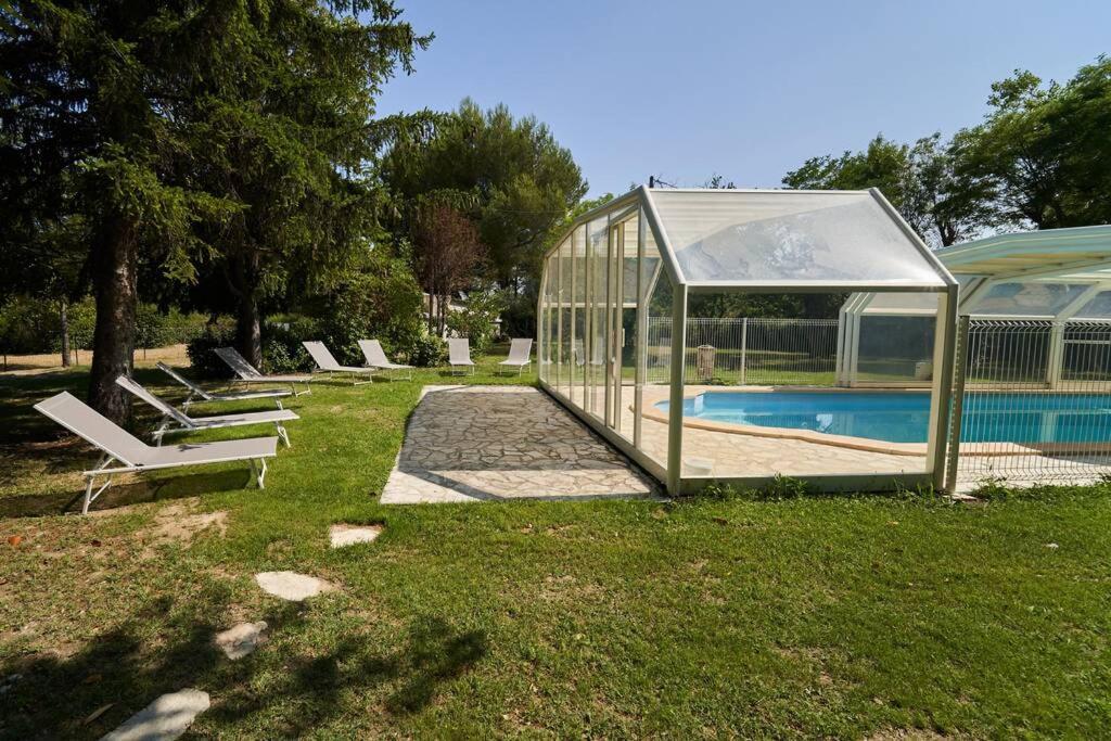 Au Calme Jardin Et Piscine Couverte En Hiver *